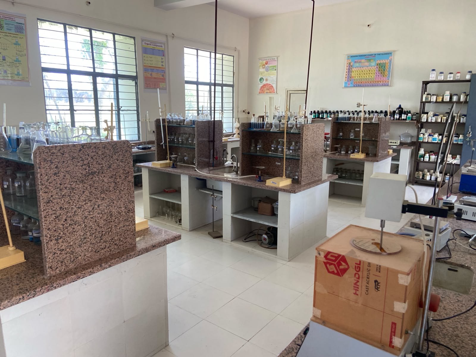 CHEMISTRY LAB I